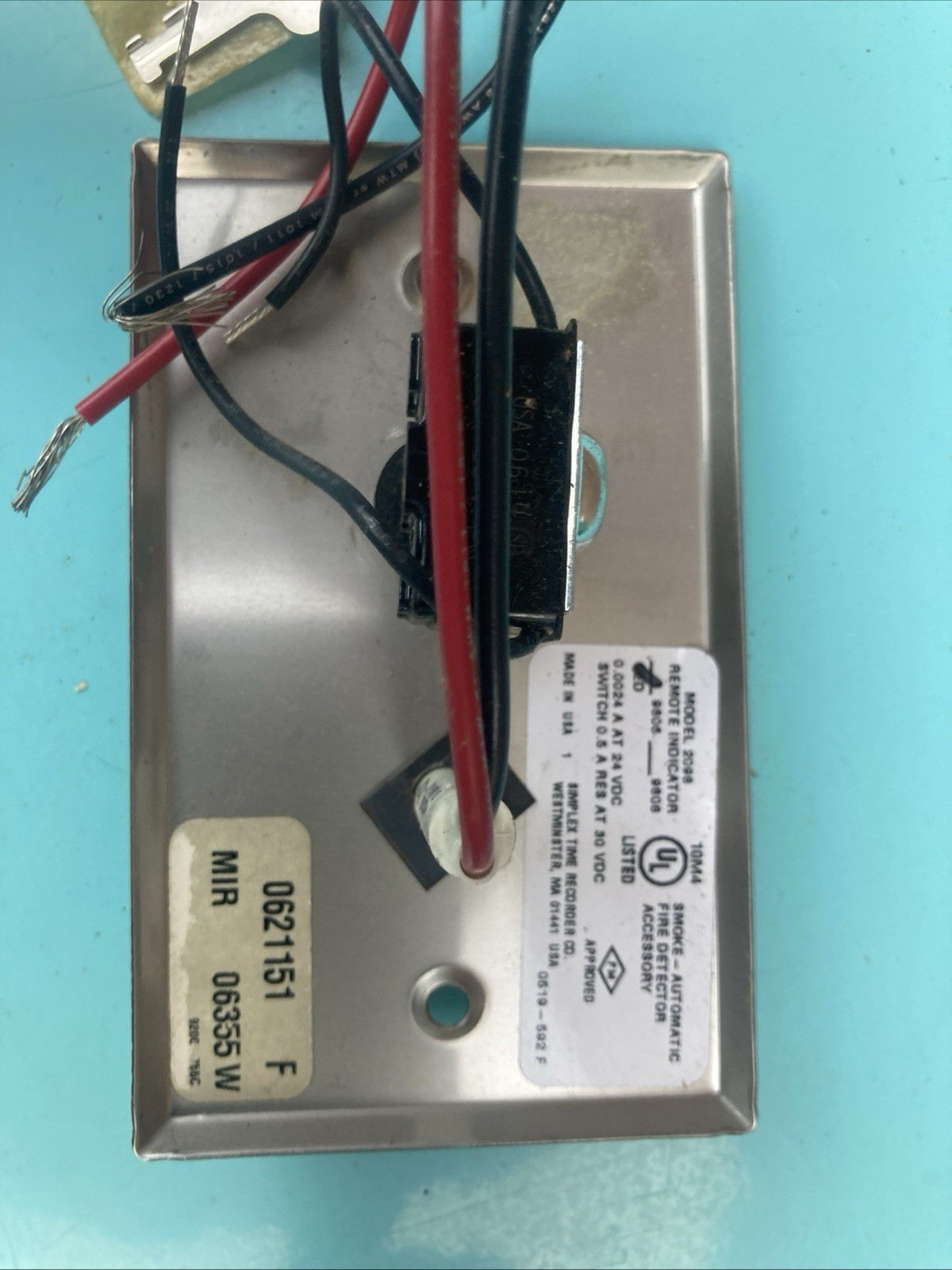 NEW SIMPLEX REMOTE TEST RED LED KEY SWITCH  2098-9806 / 0621151