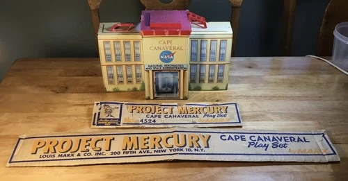 Vintage Marx Tin Litho Cape Canaveral “Project Mercury” NASA Building