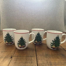 Set of 4 - Cuthbertson American Christmas Tree Mug Cup Vintage