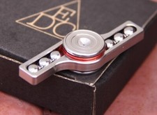 Stainless Steel Hand Twisting Spinning Top Gyro Gyroscope Bearing Spinner Toy