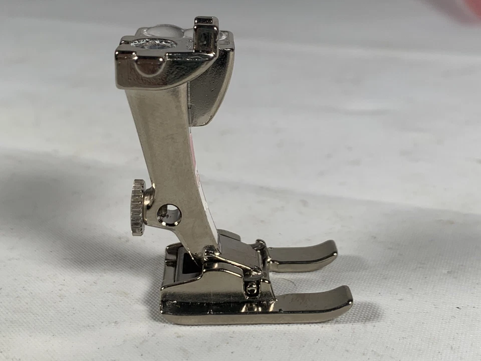 Genuine Bernina Open Toe Embroidery/Applique Foot #20C - Image 3 of 4