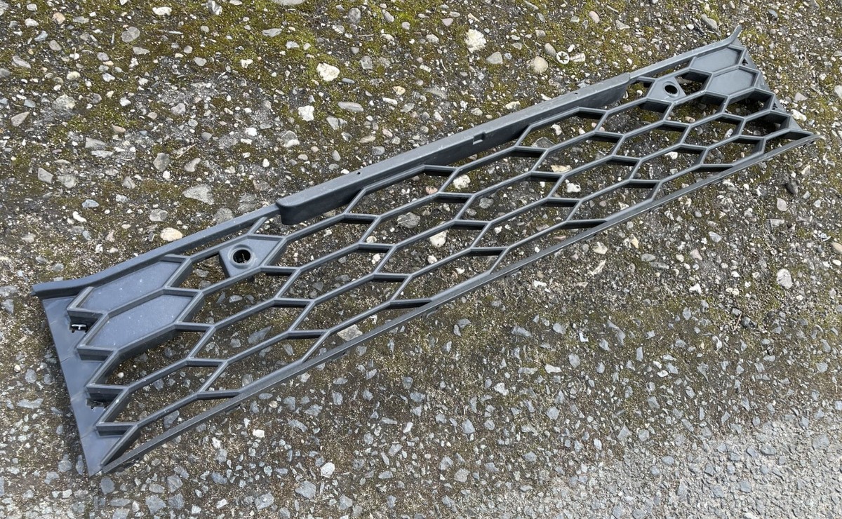 Front Bumper Grille VW Golf 8 VIII GTI GTD R-Line Original
