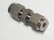 1 - Swagelok Monel Alloy 400/R-405 Union, 1/8" OD Tube, M-200-6