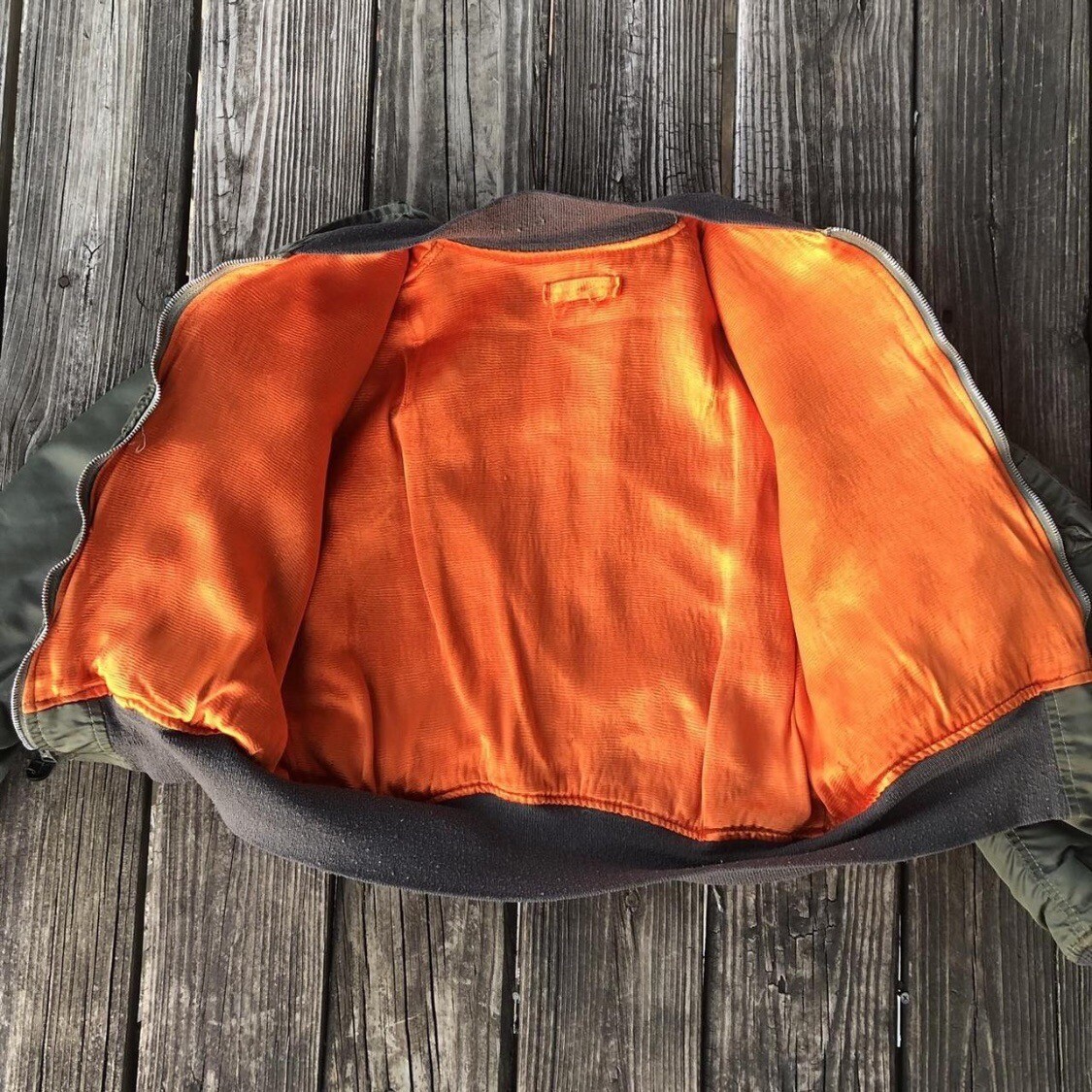 Vintage Alpha Industries L-2B Military Flight Bomber Jacket Vintage Alpha Industries L-2B Military Flight Bomber Jacket