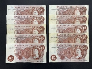 Bank Of England 10 Shillings "C Series" Vintage Banknote Set (10) LOT: 2308 006
