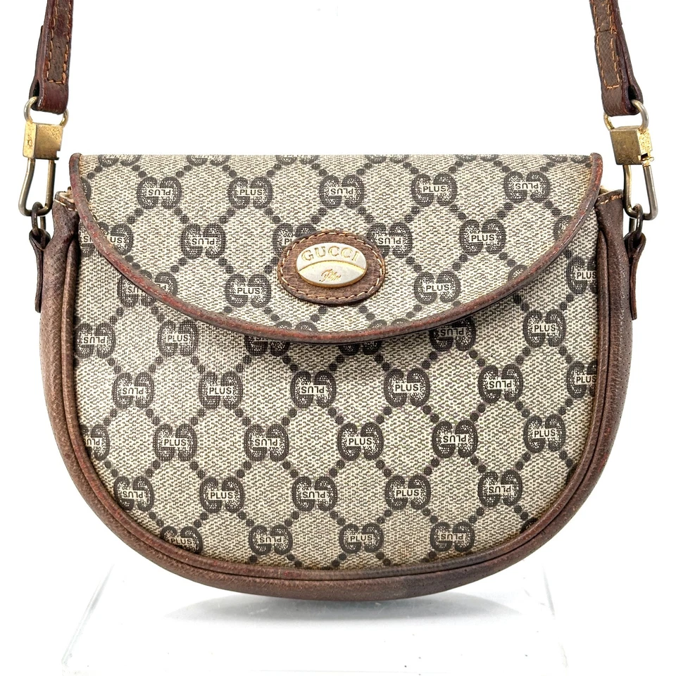 Bolsa de ombro GUCCI PLUS GG marrom PVC autêntica - Imagem 3 de 4