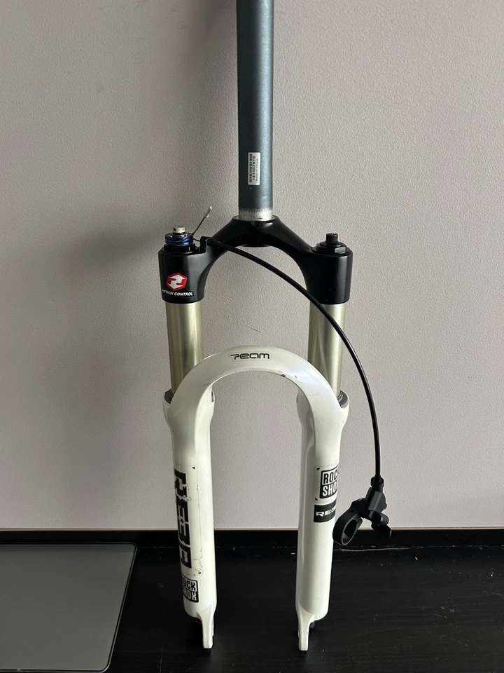 Rock Shox Reba Team Dual Air 26" 1 1/8 Threadless 100mm Travel DSC QR 9mm White - Image 2 of 4