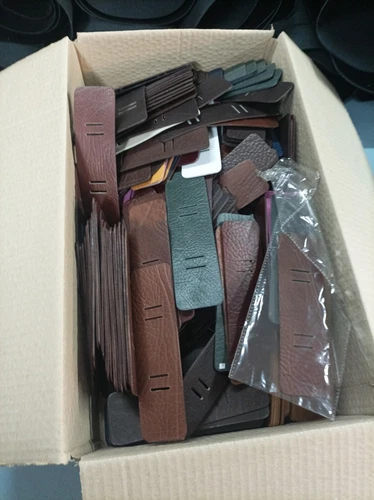 Sell a lot 50 pcs genuine leather bund watch strap band mixed colours