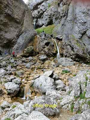 Foto 6x4 Gordale Scar: Die Wasserfälle Malham c2015