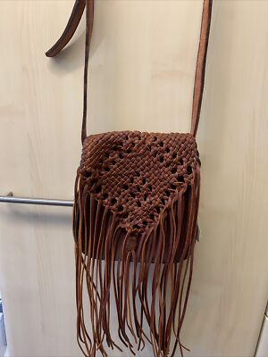  NEU Büffel Leder Damen Tasche Leder Esprit Fransen dickes Leder NP 119,99
