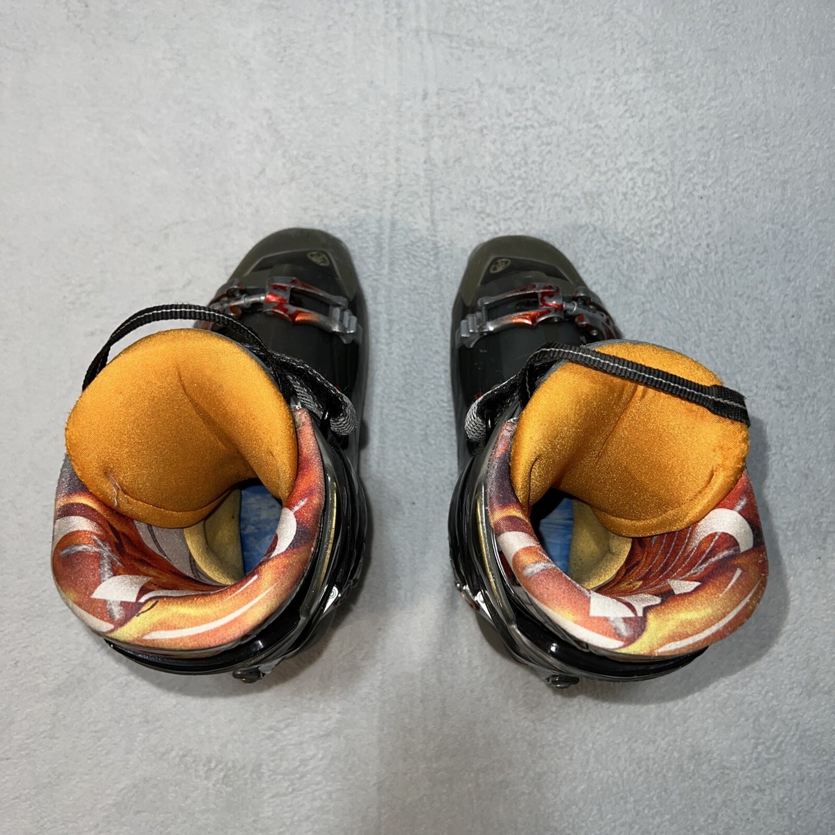 Tecnica Diablo Flame Dual Pivot Downhill Men’s Ski Boots 3ca4a3797ba30beb_original.jpeg main image 2