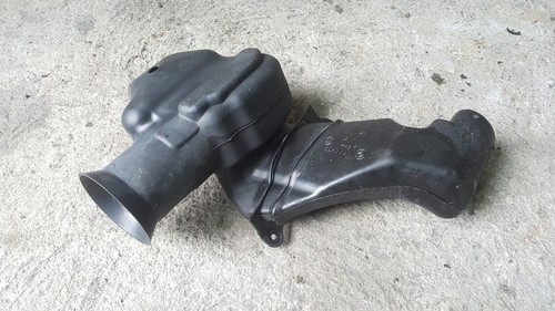 BMW 5er E39 523i  Luftführung Luftkanal Lichtmaschine 1744462  (06)