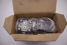 Kromschroder Vas115rnqsr Gas Solenoid Valve 88000100 New In Box Stock H393