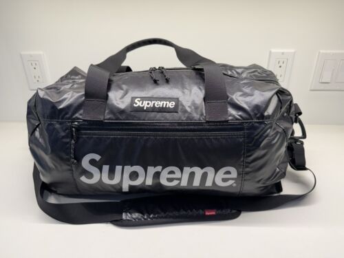 Supreme reflective duffle bag - Gem Supreme reflective duffle bag - Gem