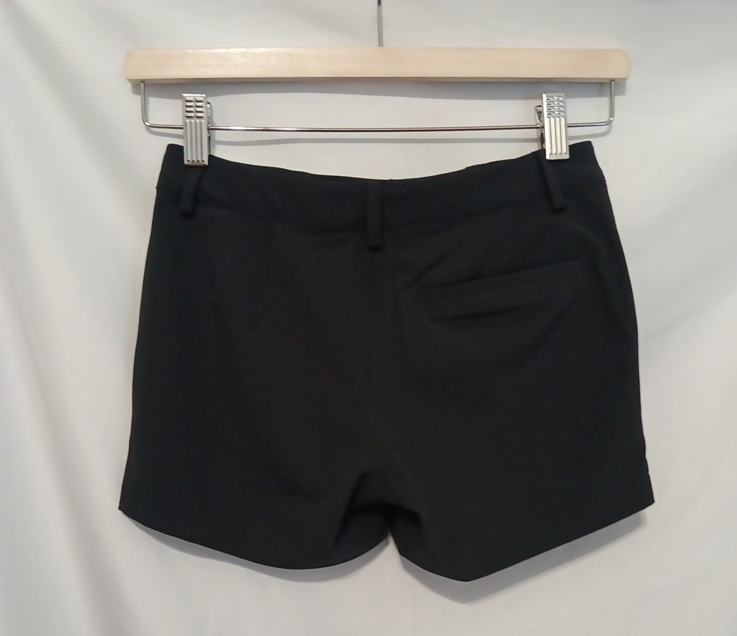 NIKE Dri-Fit Chino Golf 831420 Shorts Girls Small Black Performance Athletic thumbnail 4