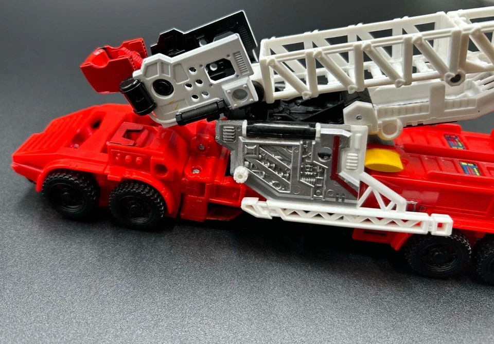 Generations - Power of the Primes Voyager Class: Inferno - Image 4 of 4