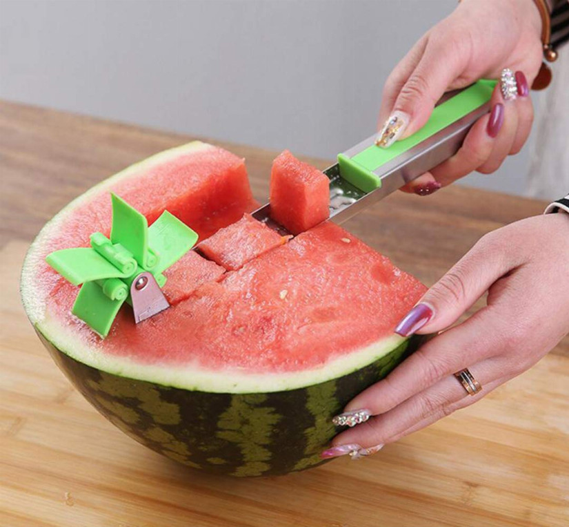 Ветряная мельница для производства арбузных кубиков