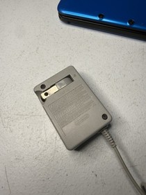 Nintendo 3DS XL Handheld Blue/black TESTED WORKING W/ Charger & SD Card bundle