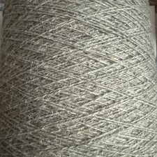 Mid Grey 1/1.9NM 100% Wool Yarn Cone Weaving Woollen Wool Melange 3.5 KG