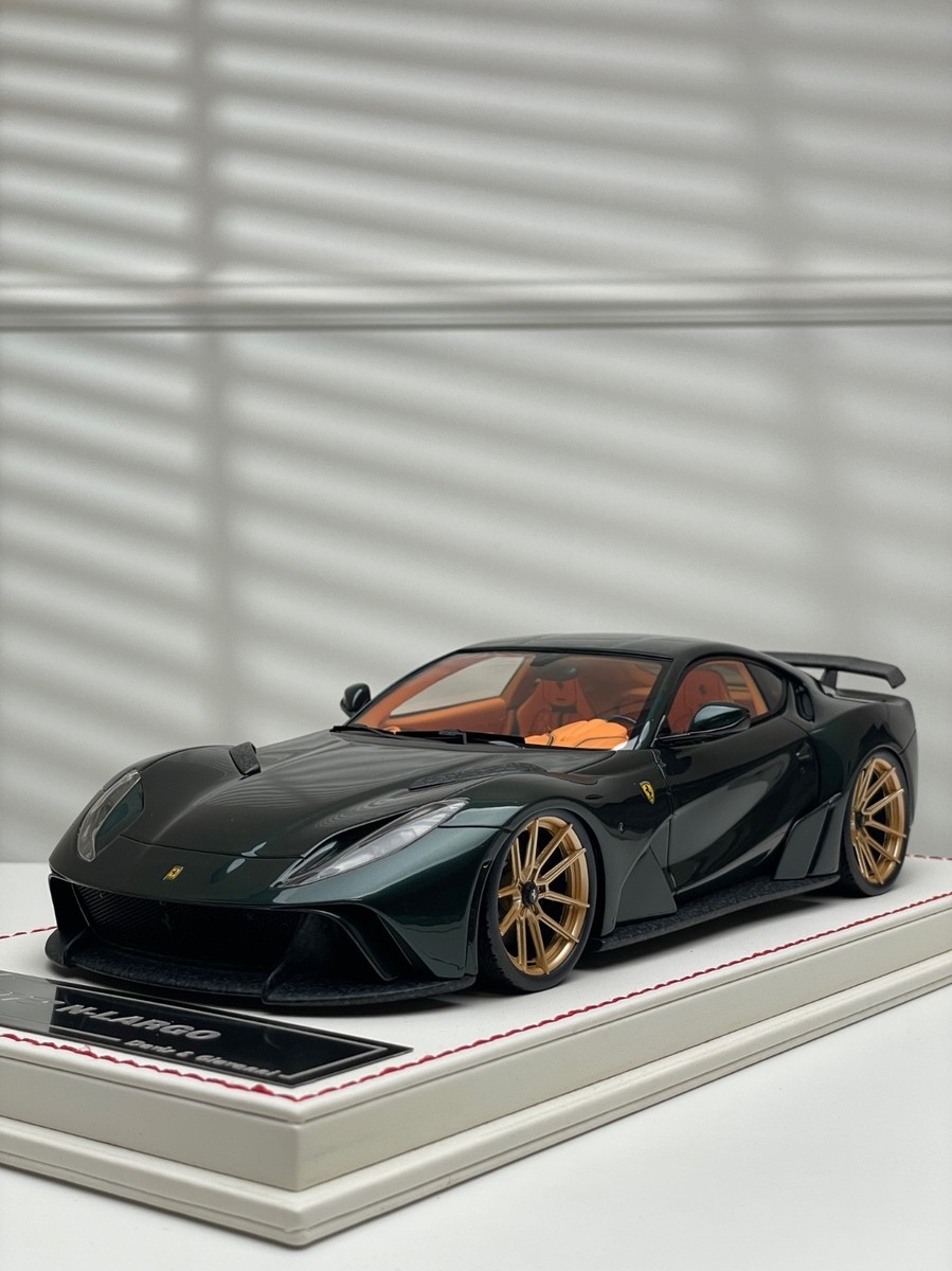 Ferrari 812 N-LARGO NOVITEC (Metallic Dark Green) [Davis