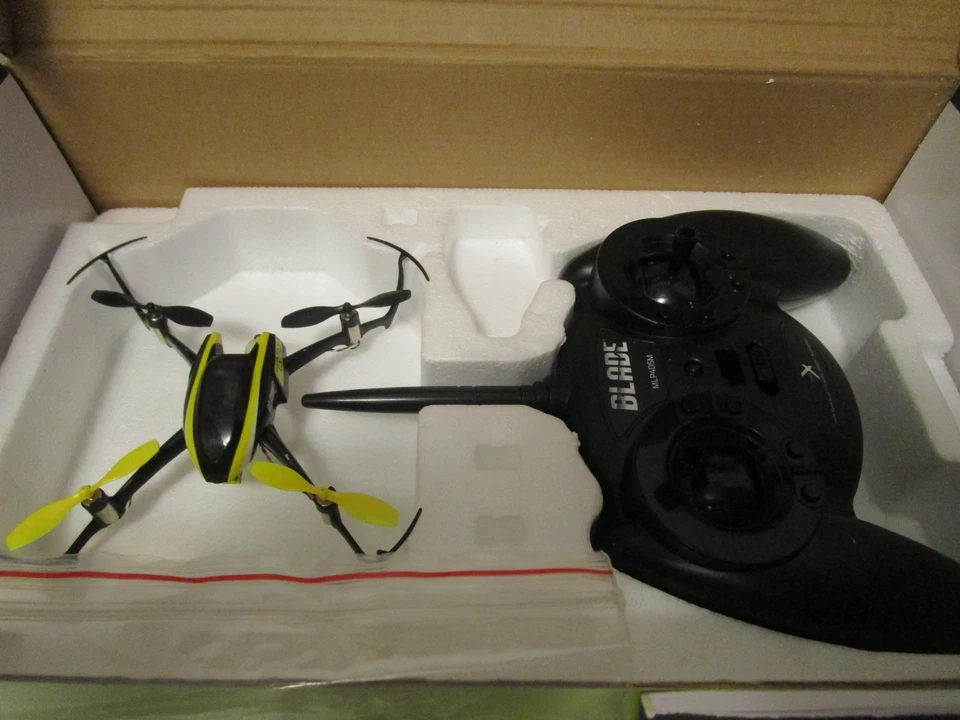 Horizon Blade Nano QX Drone - 18 Gram Quadcopter RTF Model BLH7600 Mode 2 - Image 2 of 4