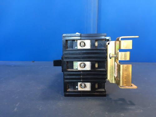 SQUARE D FAB36020 20A 600V 3P I-LINE CIRCUIT BREAKER - Picture 3 of 7