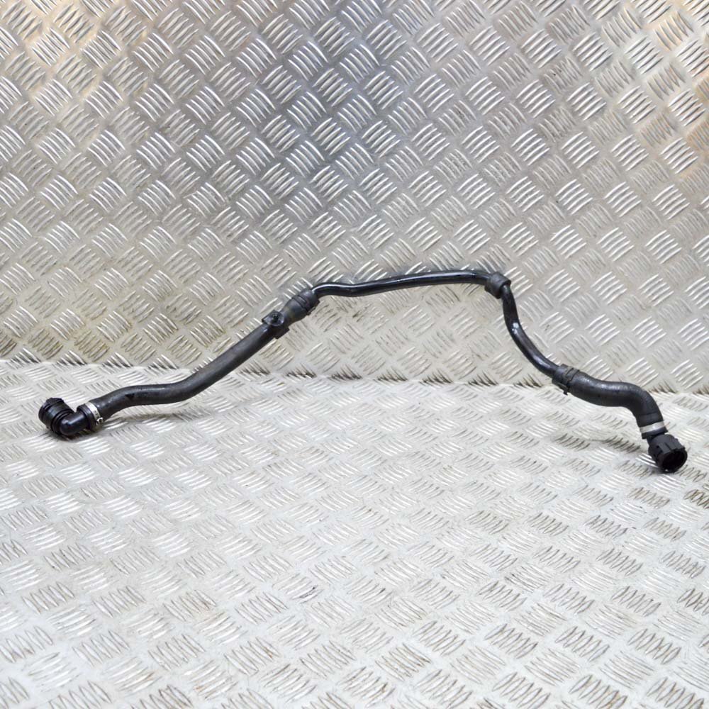 A LR DISCOVERY L462 3.0 D300 MHEV Water Coolant Pipe Hose LPLA-8D033