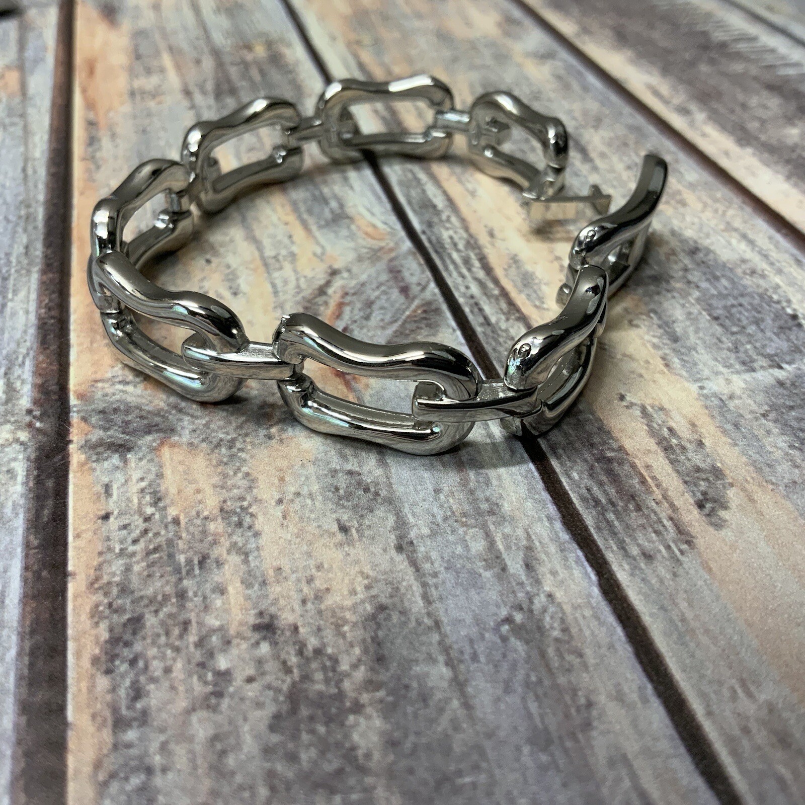 Silver tone rectangular peanut link bracelet in s… - image 4