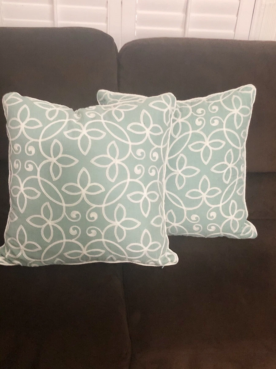 Two Light Green White Size 18”x18” Throw Pillows Cotton Cushion Sofa