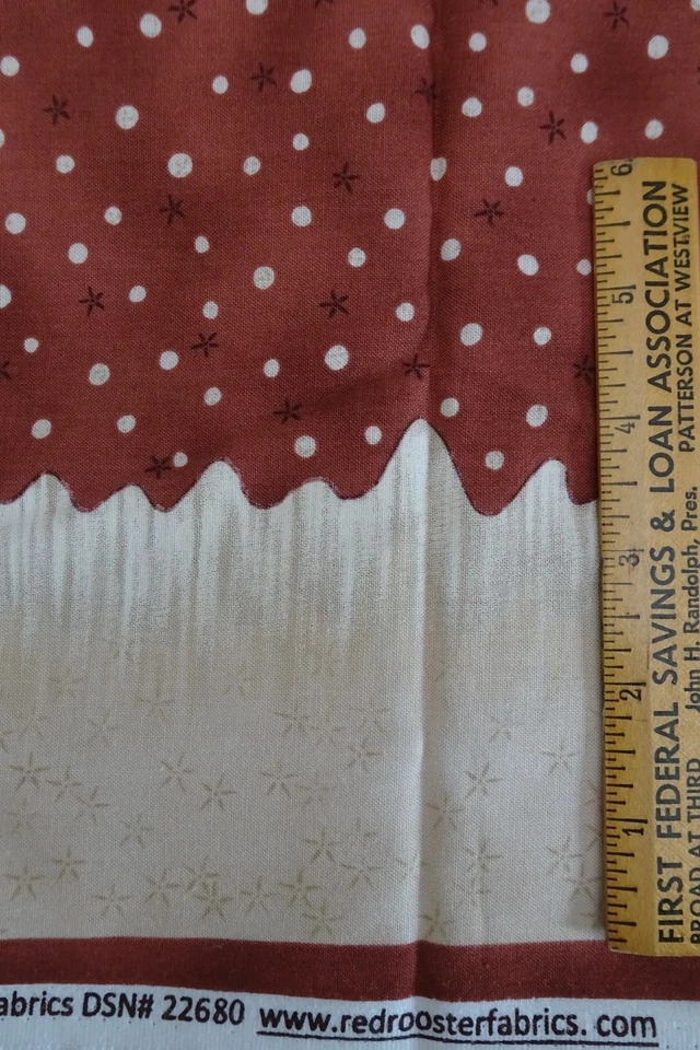 Jacqueline Paton 红色公鸡边框棉质面料 2 码 45 英寸 w 男式太多 — 第 2/4 张图片