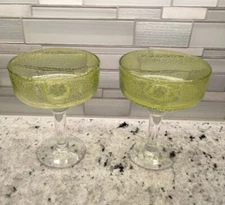 SET 2 Handblown Lime Green Bubbled Margarita Glasses 6.75" tall 5.25" diameter