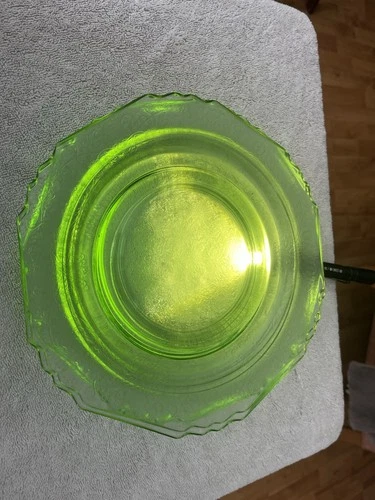 Vintage Set Of 5 Depression Uranium 10” Green Plate, Etched Glass