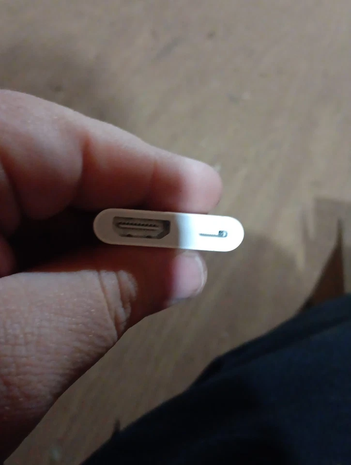 Used, Apple Lightning to Digital AV Adapter, Still Nice Conditon! - Image 3 of 4