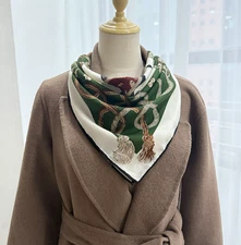 Horse Print 70% Cashmere 30% Silk Bandana Wrap Shawl Scarf Neckerchief 65X65cm