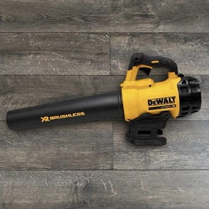 DEWALT 20V MAX XR Brushless Handheld Blower Tool Only DCBL720 NWOB