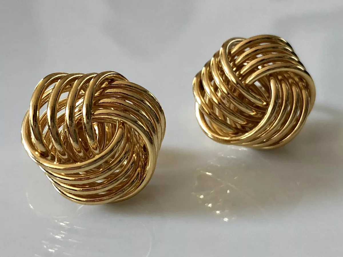 Vintage trifari clip on earrings sale