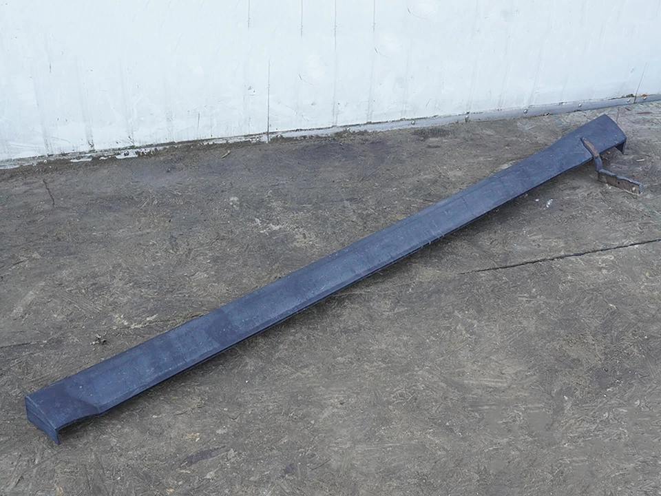 2000 - 2002 Land Rover Discovery 2 Ii Rocker Skirt Panel Cover Passenger Right Foto 2 de 4