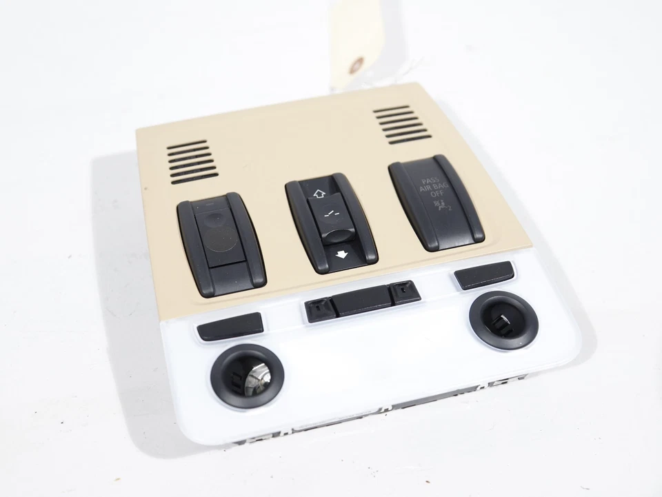 2013-2015 BMW X1 (E84) FRONT ROOF CENTER PRIMARY DOME LIGHT W/ SWITCH (BEIGE) 🚗 - Image 2 of 4