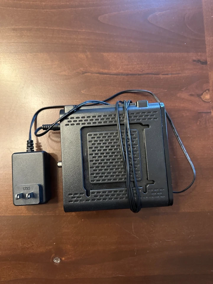 ARRIS Surfboard Model SB6121 DOCSIS 3.0 Cable Modem - Image 2 of 2