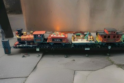 Christmas Express Train Set Works But the (Remote does NOT Work)