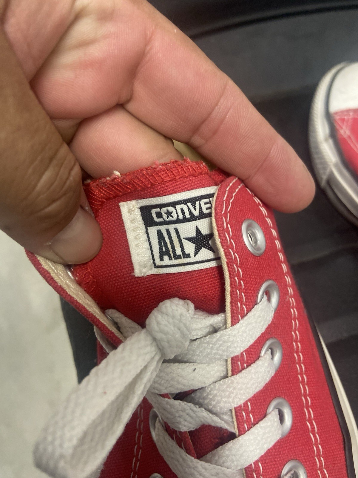 Converse Unisex All Star Sneaker Low Top Shoe Hot Pink Men 5..5 Woman’s 7.5 thumbnail 2