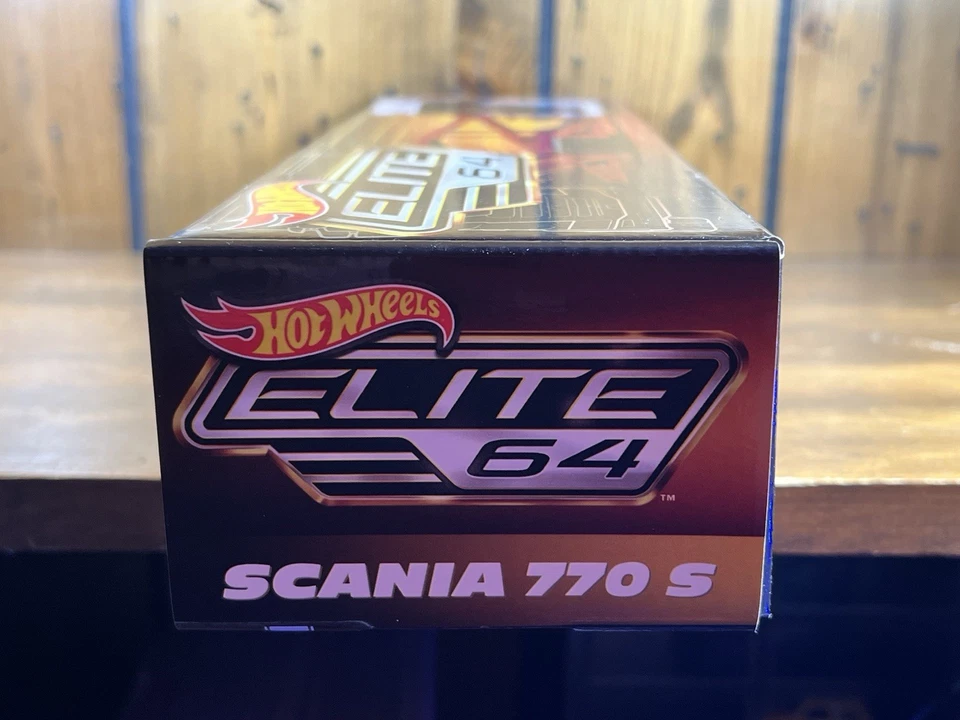 Hot Wheels RLC Elite 64 Scania 770 S Auto Transport Car Carrier New Semi Truck - Image 4 of 4