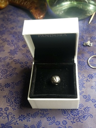 AUTHENTIC PANDORA CHARM YOU'RE A STAR CLIP 791056CZ W Box - Picture 2 of 4