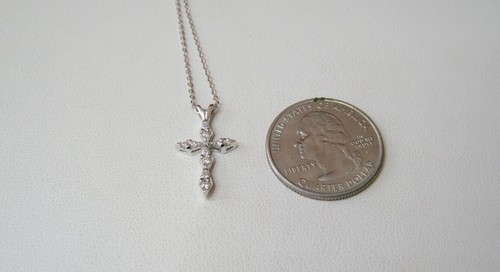 NWOT 14K WHITE GOLD .22 CT DIAMOND SET CROSS PENDANT NECKLACE 18" LONG - Picture 7 of 12