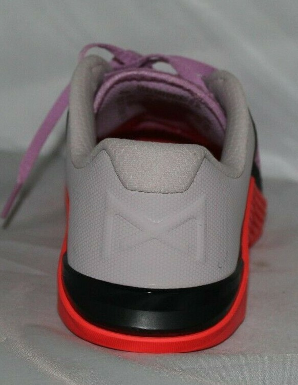 Nike Metcon 6 Wmns Sz 11.5 Training Shoes Beyond Pink/Black  display picture 1
