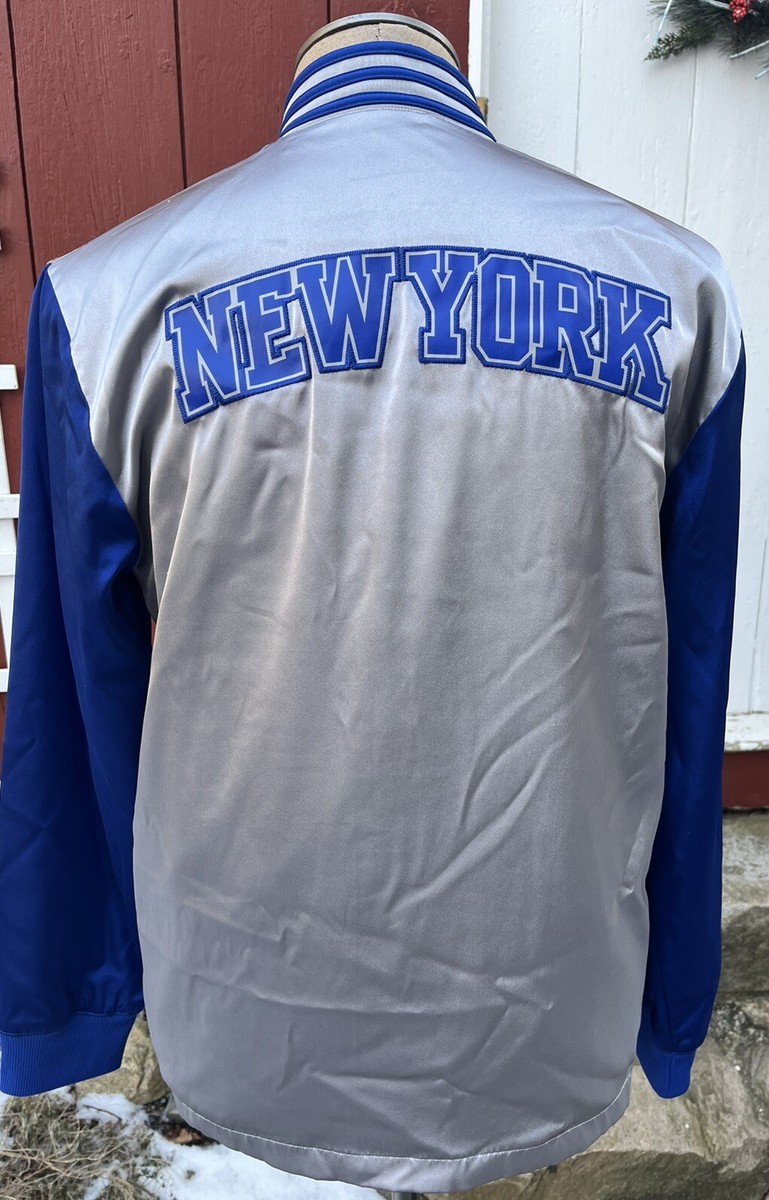 New York Knicks adidas satin Warmup Jacket Size M Snap Button