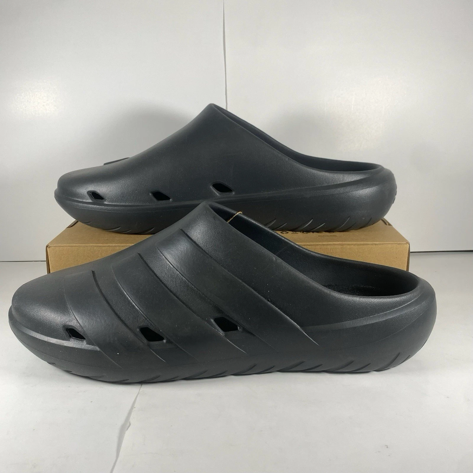 Taglia 12M Zoccolo Adidas Adicane HQ9918