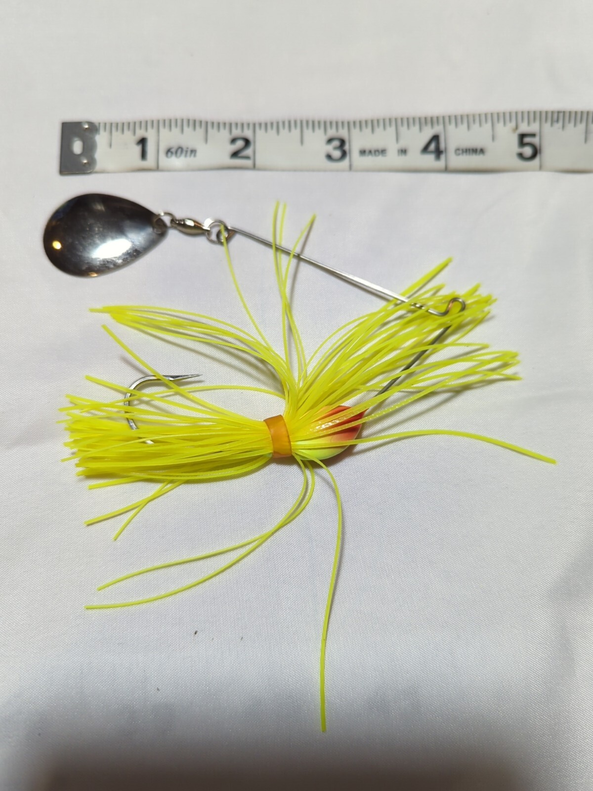 Lot of 16 Spinnerbait Buzzbait Fishing Lures With Plastic Case Incl. Bass Pro - Image 15