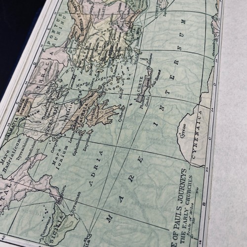 KJV BIBLE Overhang Blue Cover Illustrated Ribbon Gilt Edge & Maps VG Condition - Picture 15 of 23