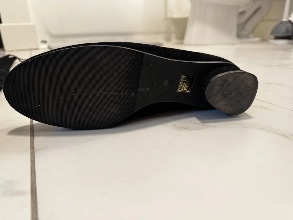 Botas Stuart Weitzman de gamuza elástica sobre la rodilla talla 9,5 originalmente $850 Foto 3 de 4